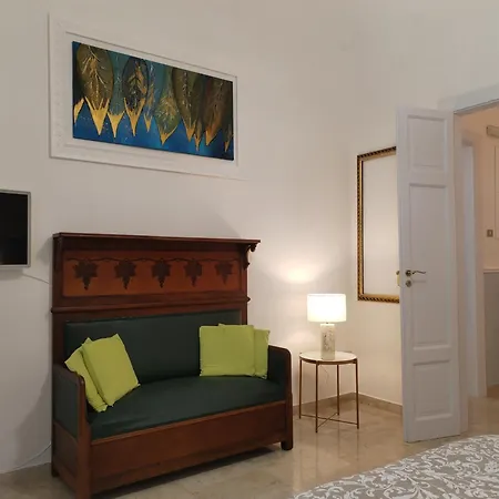 Liberty House Apartment Bari Exterior photo